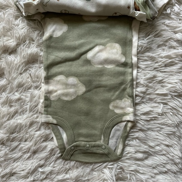 Carter's Bodysuits New With Tags Size 12 Months - Picture 11 of 12
